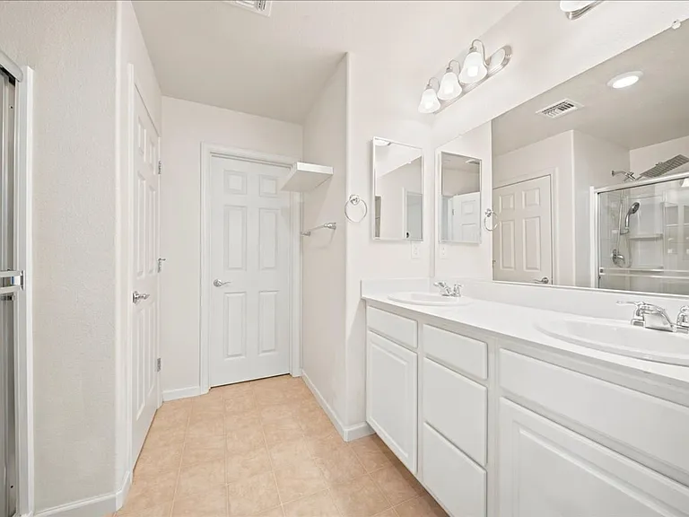 15 Bannock Glen Pl — Photo 22