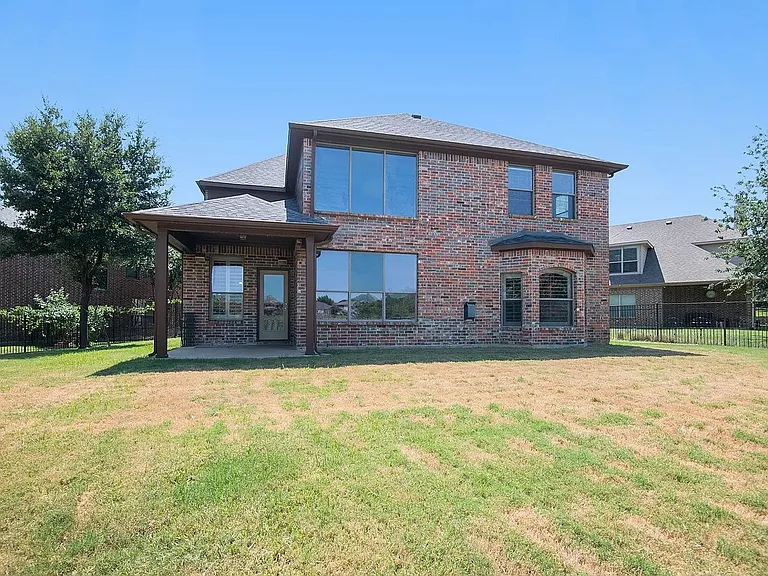 5845 Tuleys Creek Dr — Photo 3