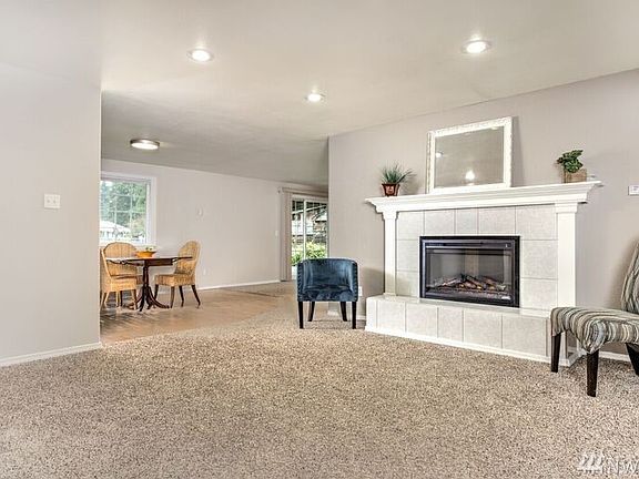3rd image of 10708 Mount Tacoma Dr SW