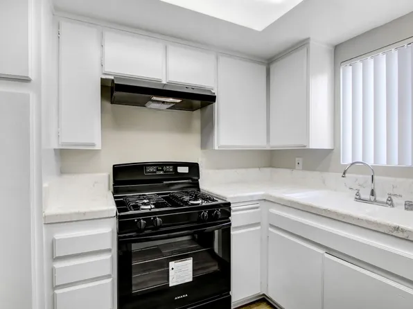 1746 S Sunflower Ave., 1746 S Sunflower Ave #7, Glendora, CA 91740