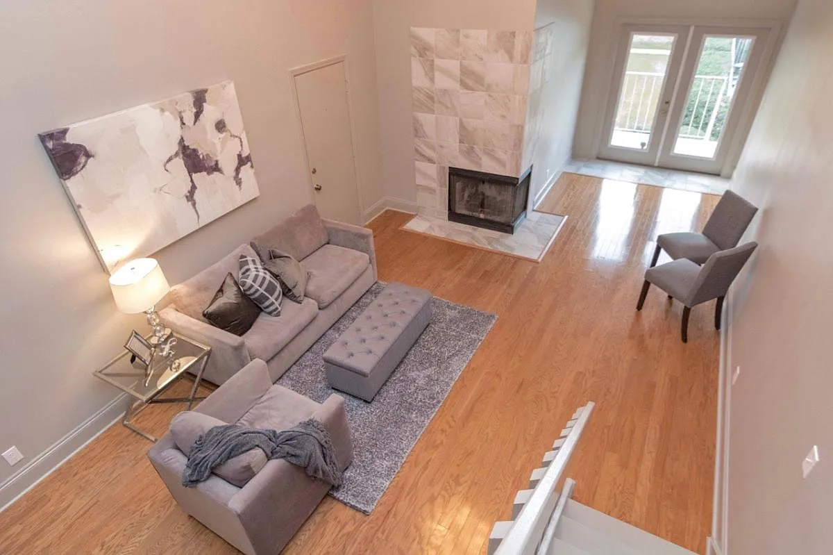 5001 Grande Drive — Photo 2