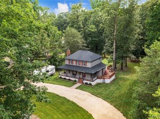 10810 Red Leaf Rd, North Chesterfield, VA 23237