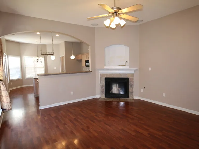 6955 Parkbrook Ln — Photo 3
