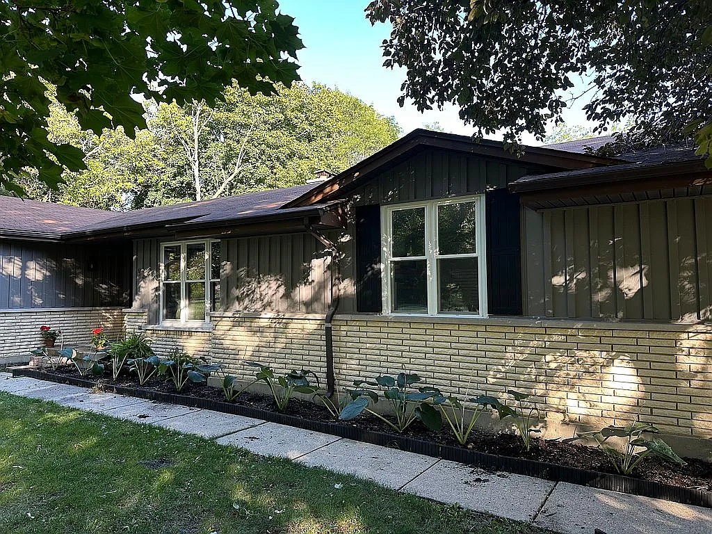 8 Trent Rd photo 1