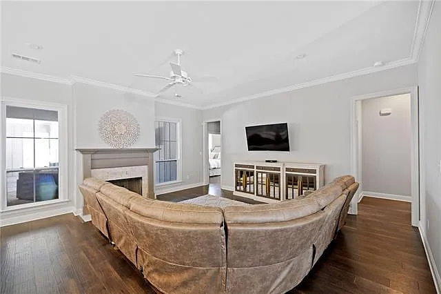 1029 Spring Haven Ln — Photo 10