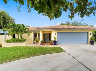 705 Mission Hill Rd, Boynton Beach, FL 33435