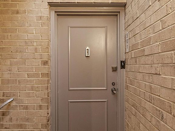 4th image of 8 Monroe St APT 301