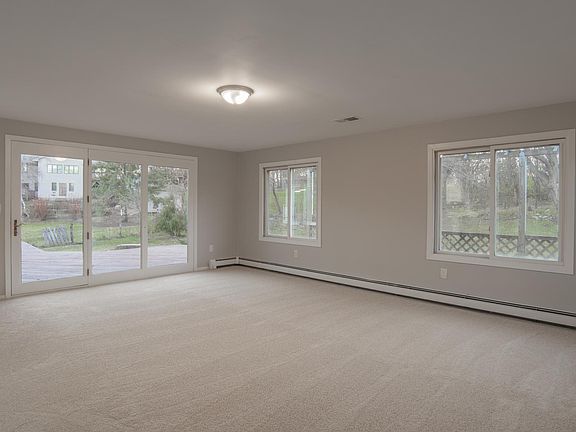 3rd image of 19115 Homestead Cir