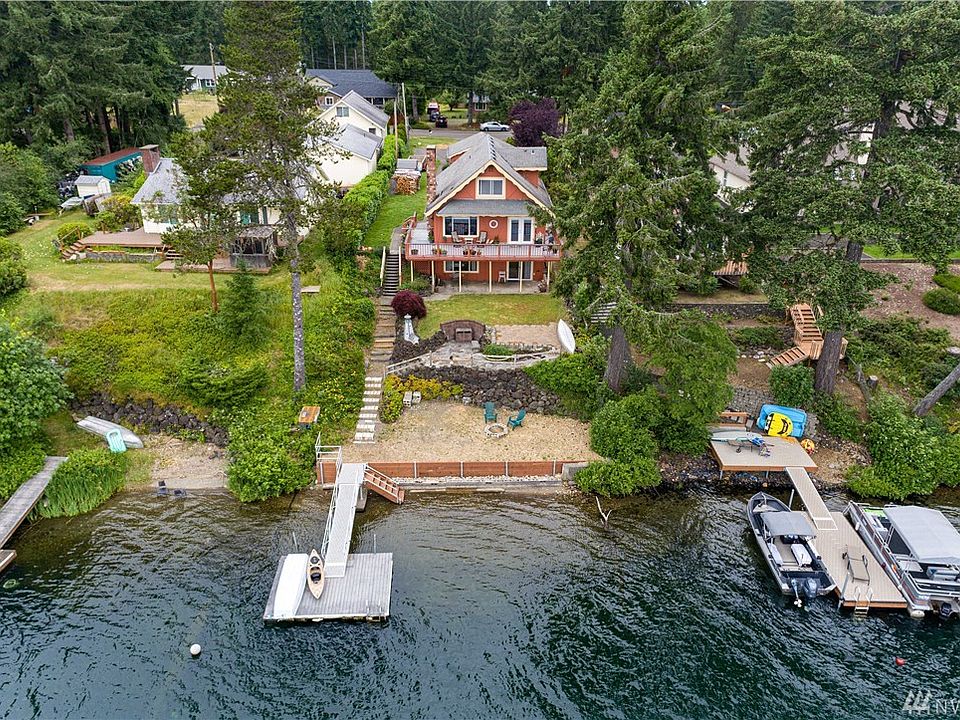 1st image of 1480 E Island Lake Dr
