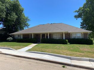 11200 Thorn Ridge Rd, Oklahoma City, OK 73120