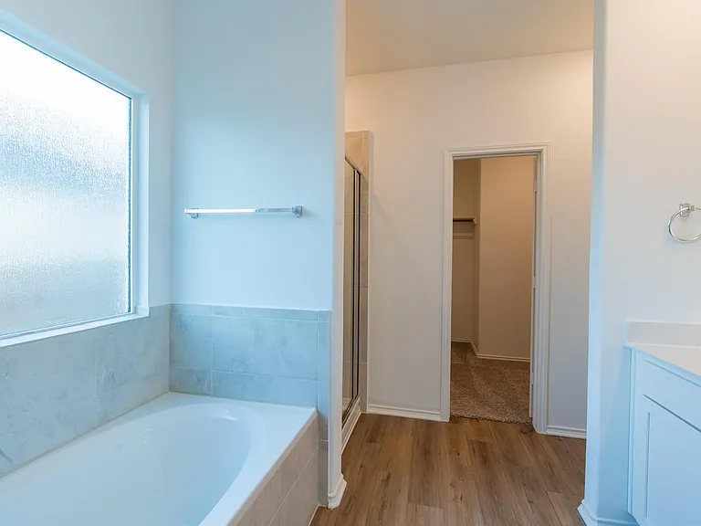10705 Steinbeck Dr — Photo 10