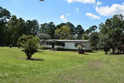 3758 S Carolina Hwy #45 — Photo 3