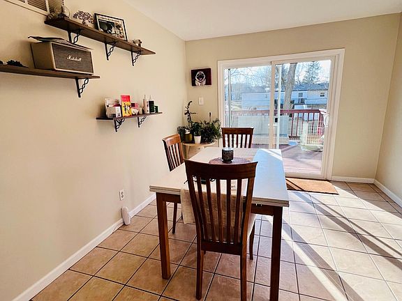 4th image of 1235 Momarte Ln