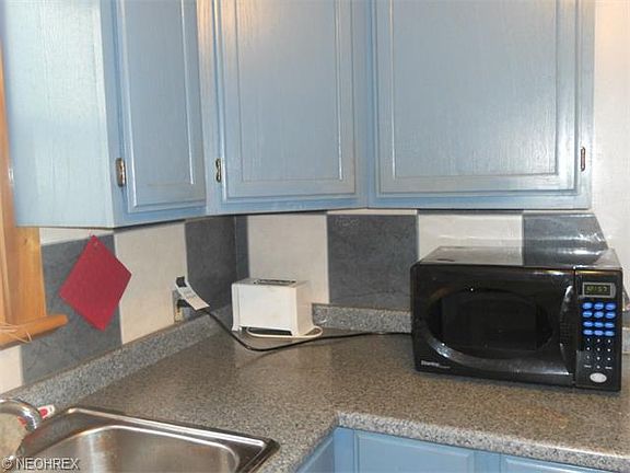 5th image of 3219 McKinley St