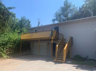 2705 Allison Ave, Manhattan, KS 66502