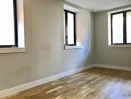 Rented by Simply Brooklyn Realty Inc | media 34