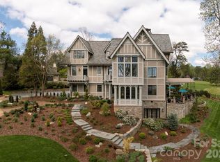 8 Fairway Pl, Biltmore Forest, NC 28803