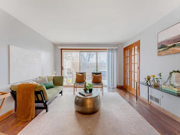 2525 South Shore DRIVE #1D, Milwaukee, WI 53207