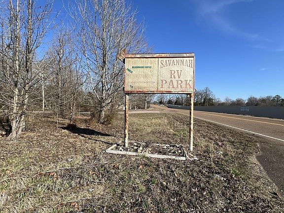 2nd image of 5425 Highway 226