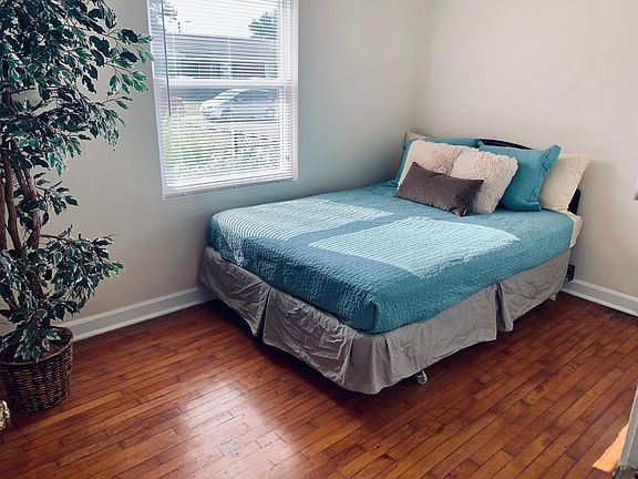4th image of 2357 Dawson St #2357