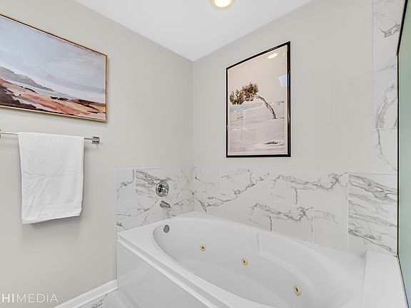 5th image of 243 N West St #302
