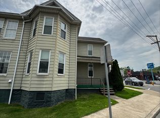 252 Shaw Ave #252, Lewistown, PA 17044