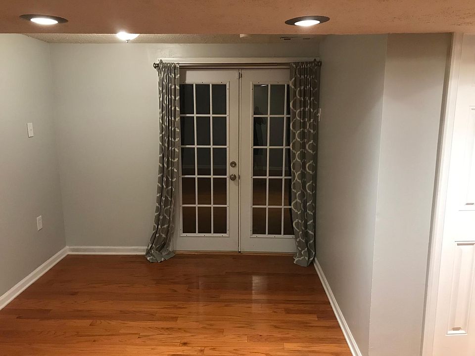 1st image of 5490 Saddler Ln