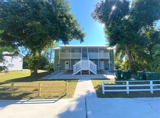 3270 Thomasson Dr APT A, Naples, FL 34112