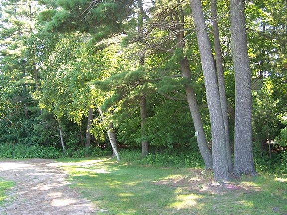 3rd image of LOT 3 White Pine Way Ave Lot 3
