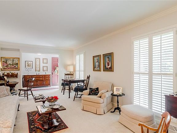 5th image of 5202 Forest Oaks Dr