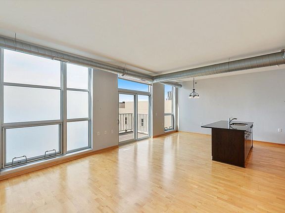 4th image of 1211 Lagoon Ave Unit 510