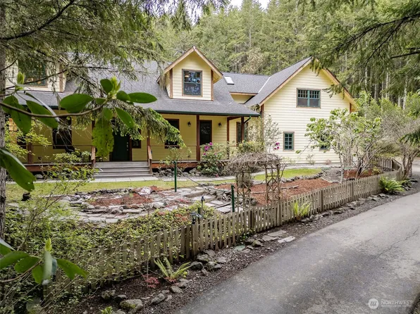 1001 NE Discovery Ridge Road, Port Townsend, WA 98368