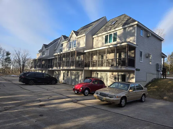 35 Collins Landing Road #32, Weare, NH 03281