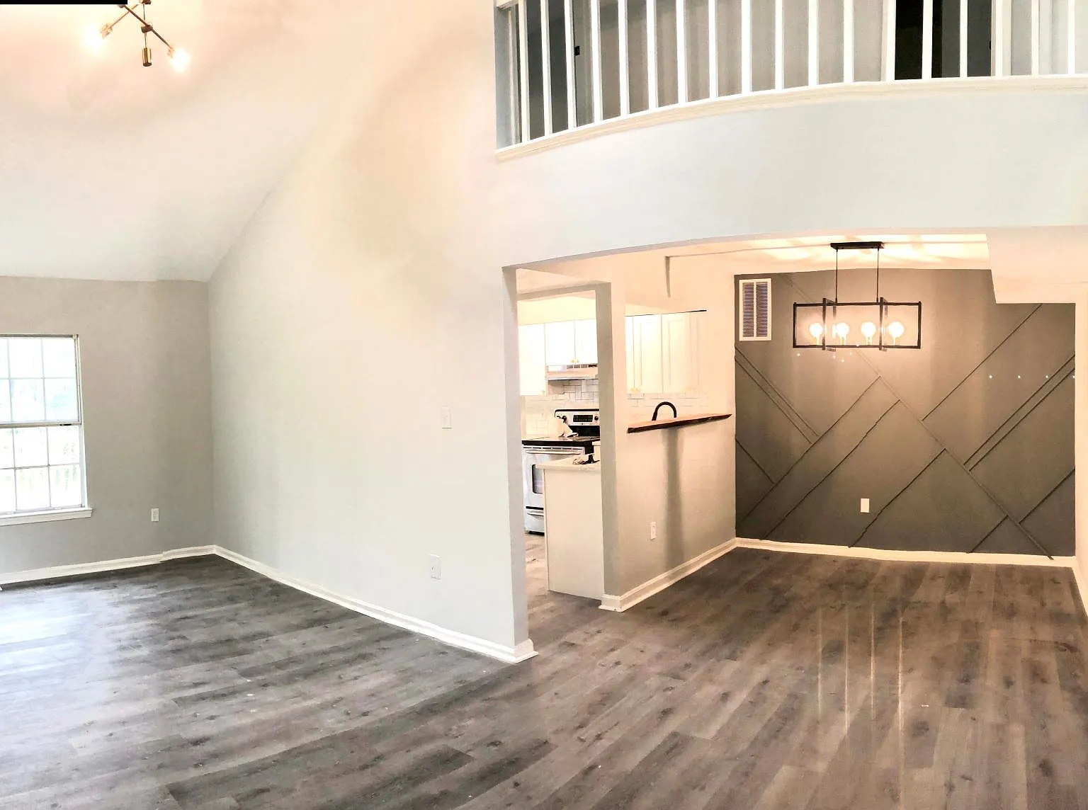 1533 Casino Cir — Photo 3
