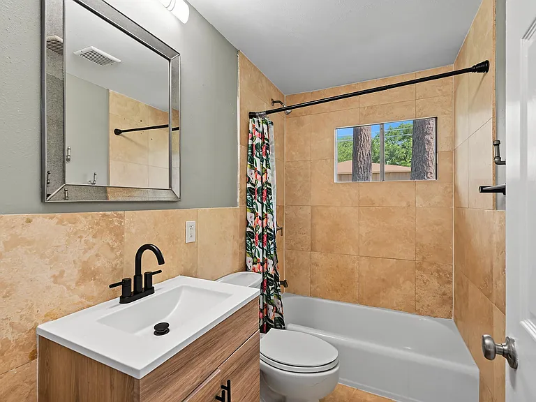 5202 Nina Lee Ln — Photo 13