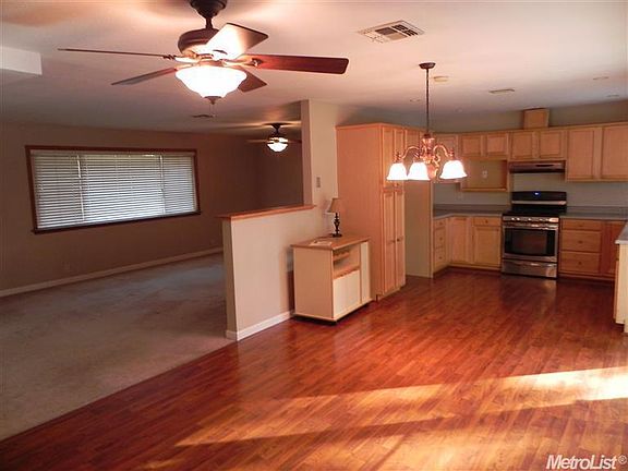 2nd image of 6425 Bay Hill Way