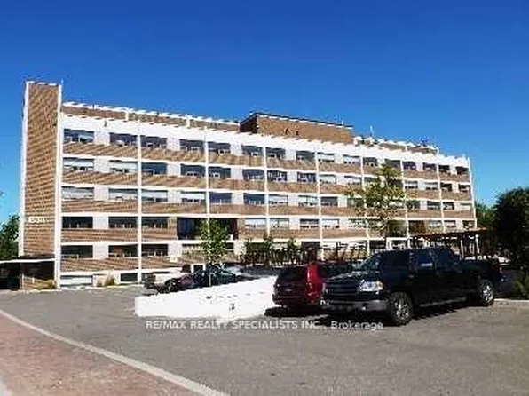 188 Mill St S #413, Brampton, ON L6Y 1T8