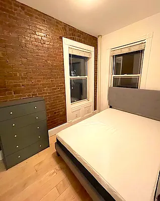 Rented by LJ Sloane Management | media 20