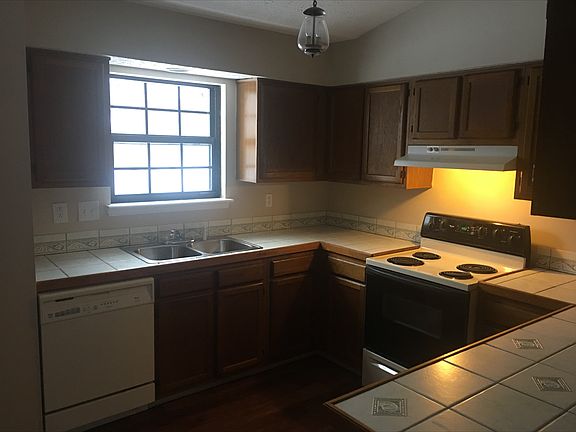 2nd image of 4421 Dunsany Ct