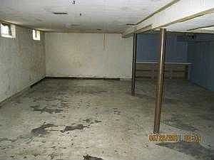 3rd image of 15251 Pearson Ave