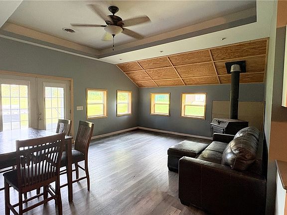 3rd image of 24432 Gracey Rd