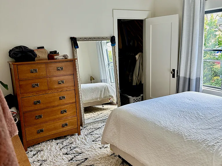 2226 Curtis St — Photo 17