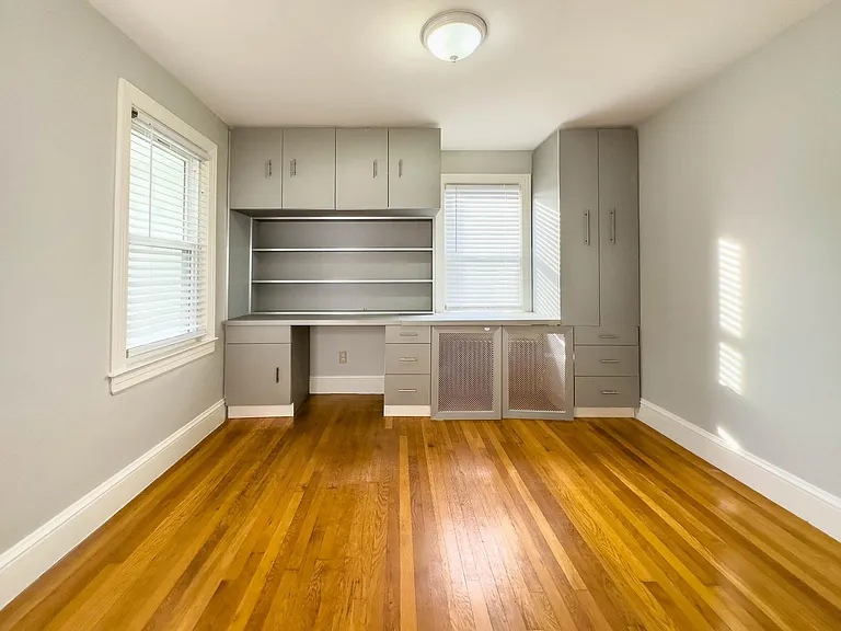419 Maple Ave #1 — Photo 6