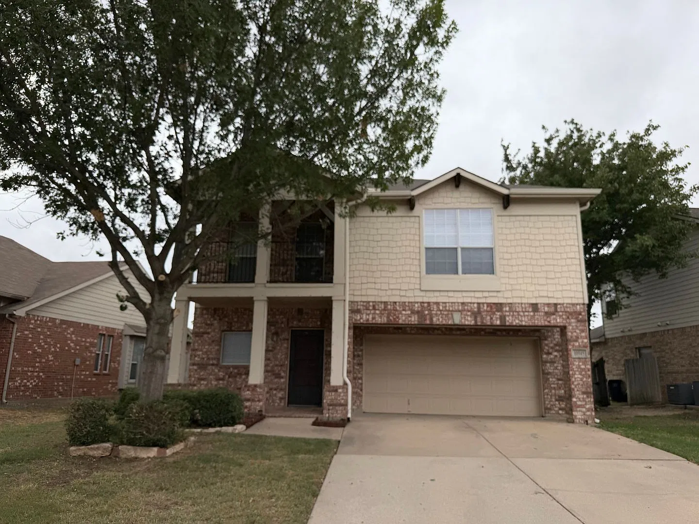 Large 2 Story in Northwest ISD with Community Pool — Photo 1