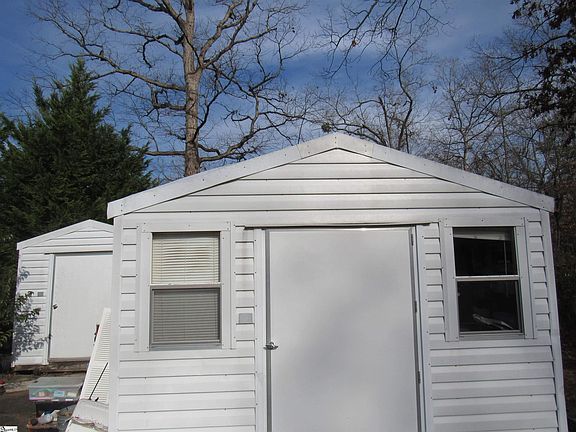 5th image of 9 Pembroke Ln