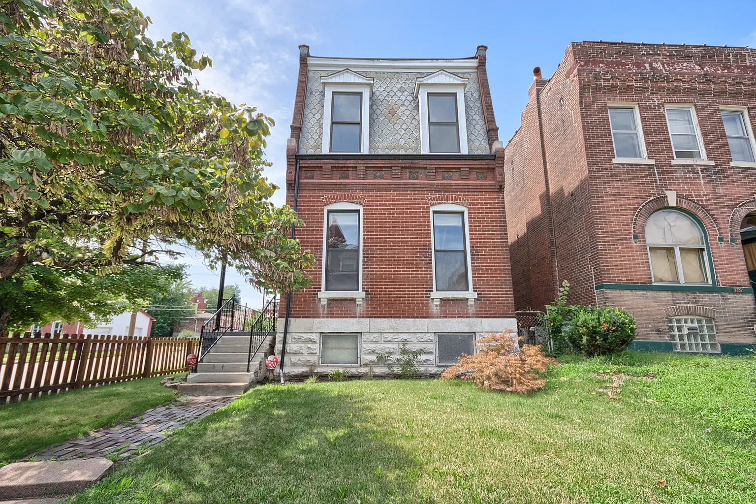 3133 Oregon Ave photo 1