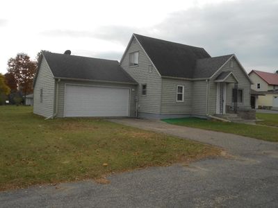 725 Mader St, Gresham, WI, 54128