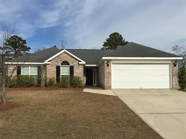 126 W Tahoe Dr, Savannah, GA 31405