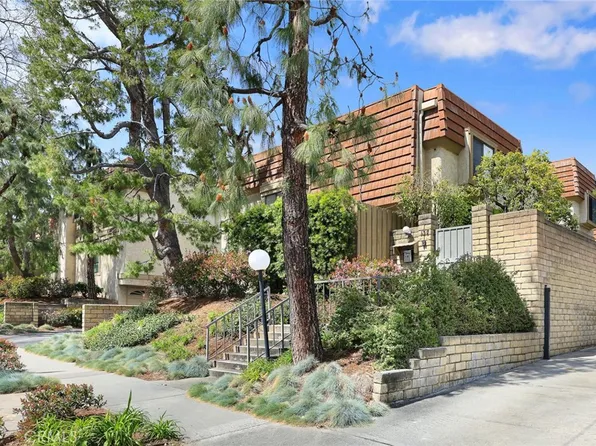 137 E Sierra Madre Blvd, Sierra Madre, CA 91024