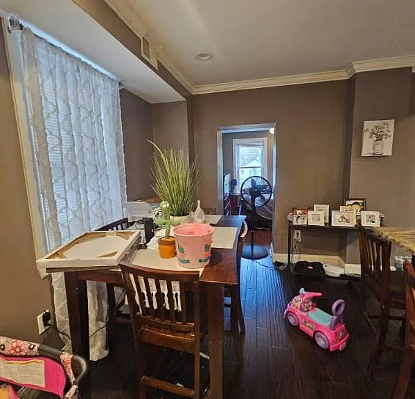 326 Mawbey St #2 — Photo 3